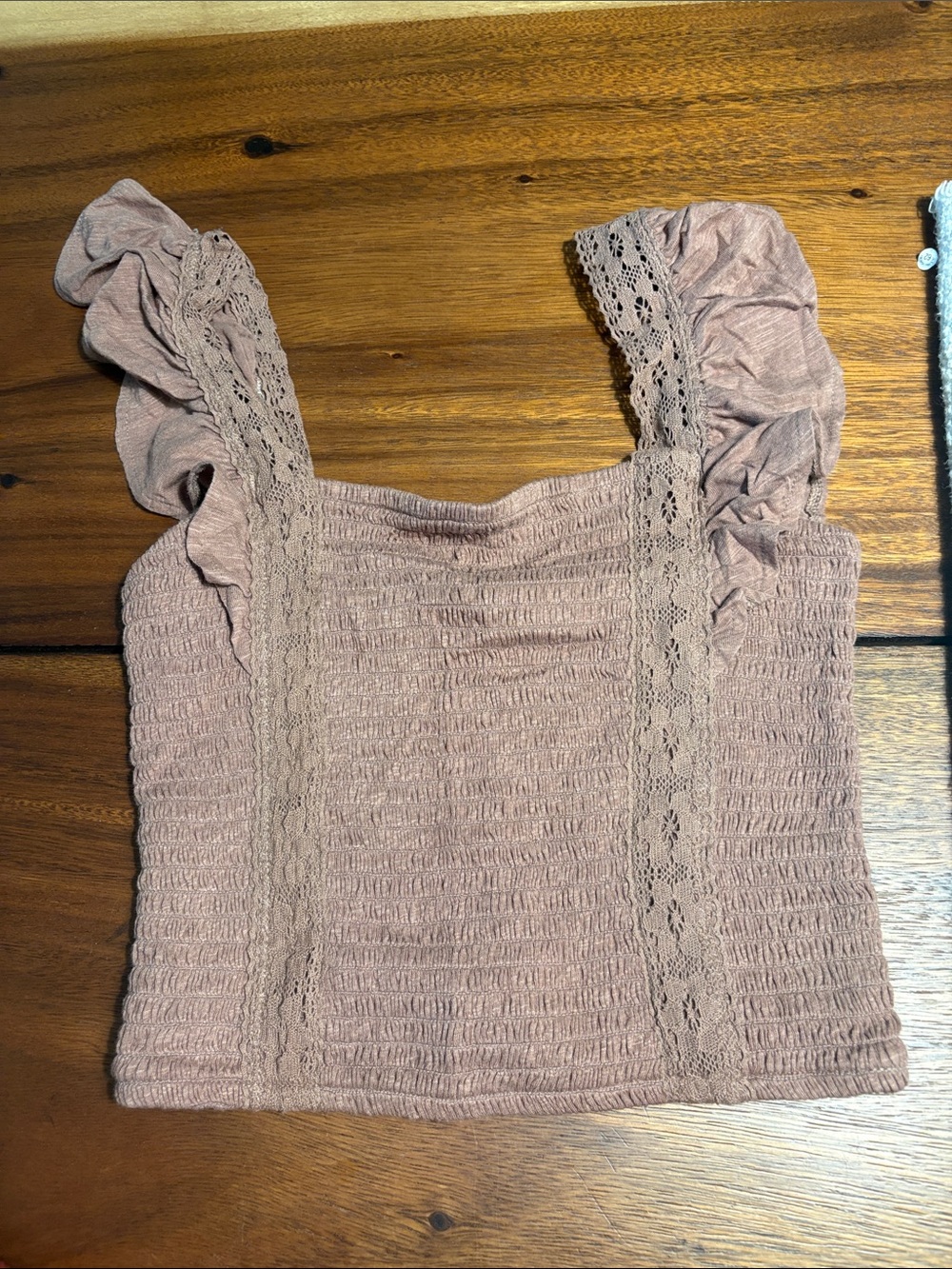SO Mauve Dusty Pink Smocked Lace-Trim Crop Top